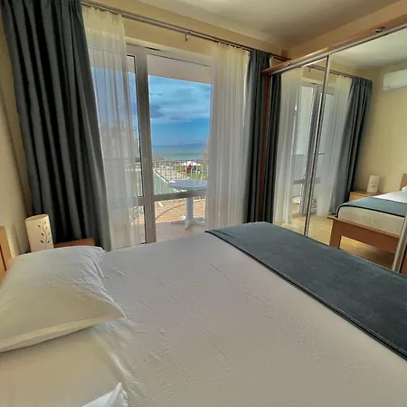 1min From The 65sq M Ap * Kavarna