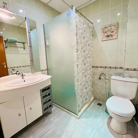 1min From The 65sq M Ap Apartment